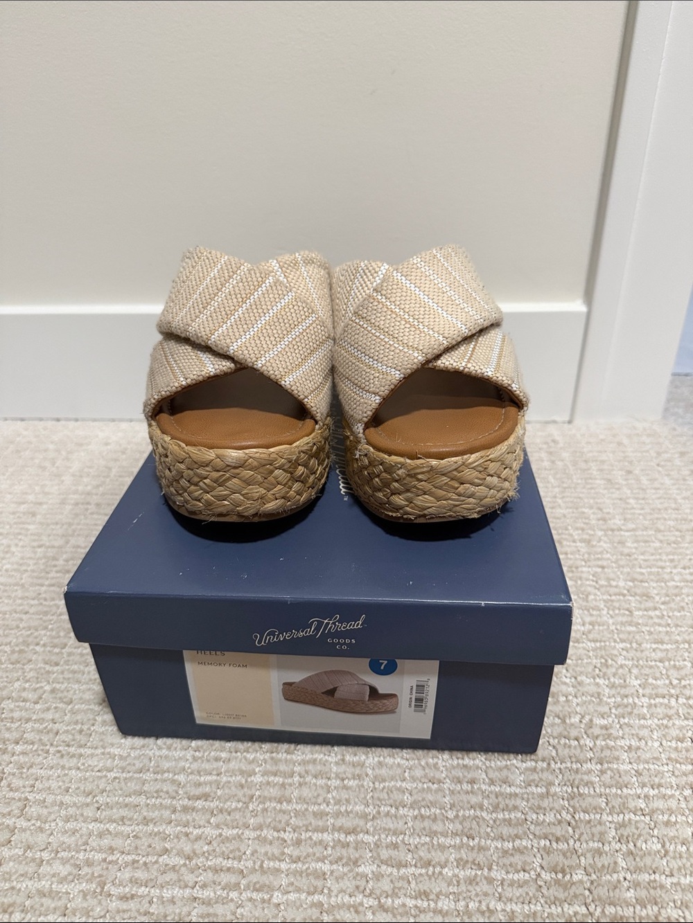 Universal Thread • Desi Heels (Neutral Crisscross Espadrille Platform Sandals)